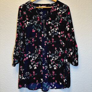 Maurices Plus Size 1 Blue Polka Dot Floral 3/4 Tab Sleeve Blouse Quarter Zip‎